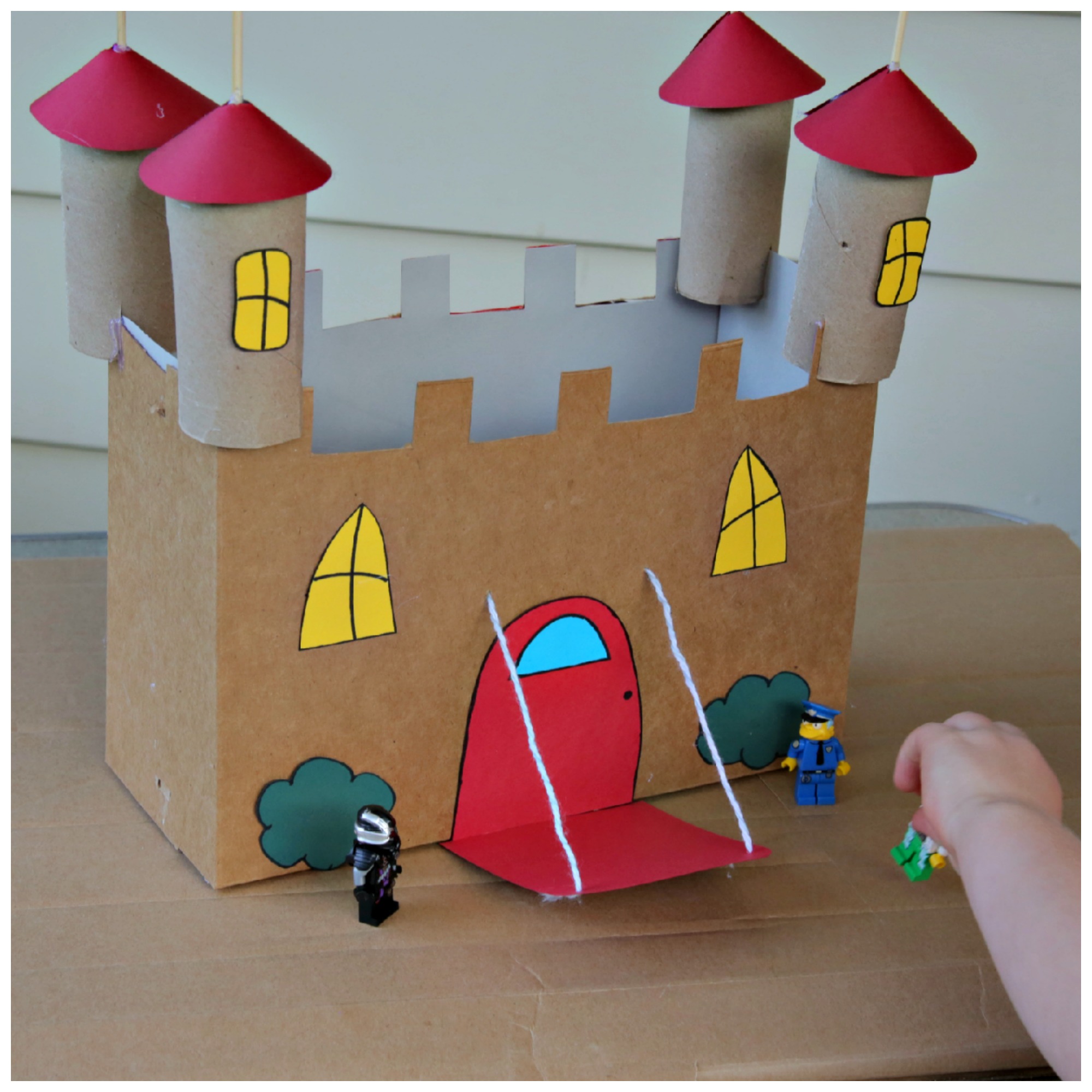 recycled-cardboard-castle-craft-kix-cereal
