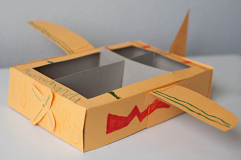 Kix-Airplane-Snack-Box-8