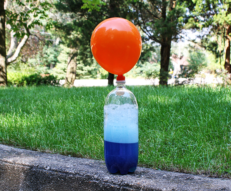 Hot Air Balloon Bottle - @amandaformaro KixCereal.com