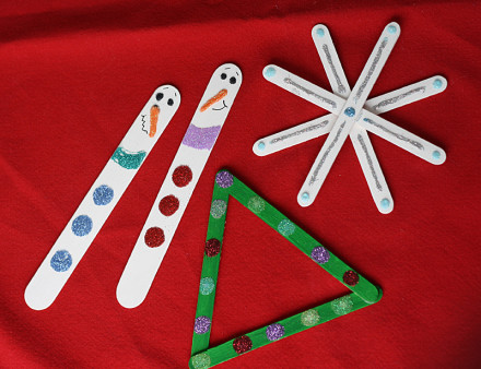 3 Glittery Craft Sticks Projects by @amandaformaro for Kix Cereal