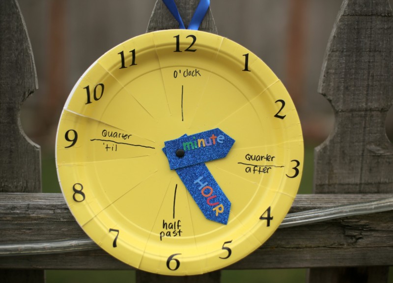 Paper plate clock craft