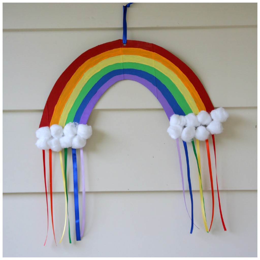 Recycled cereal box craft: rainbow mobile