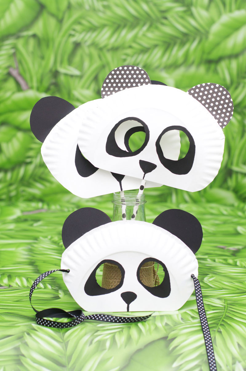 Panda-Mask-Getting-Finishing-Touches1