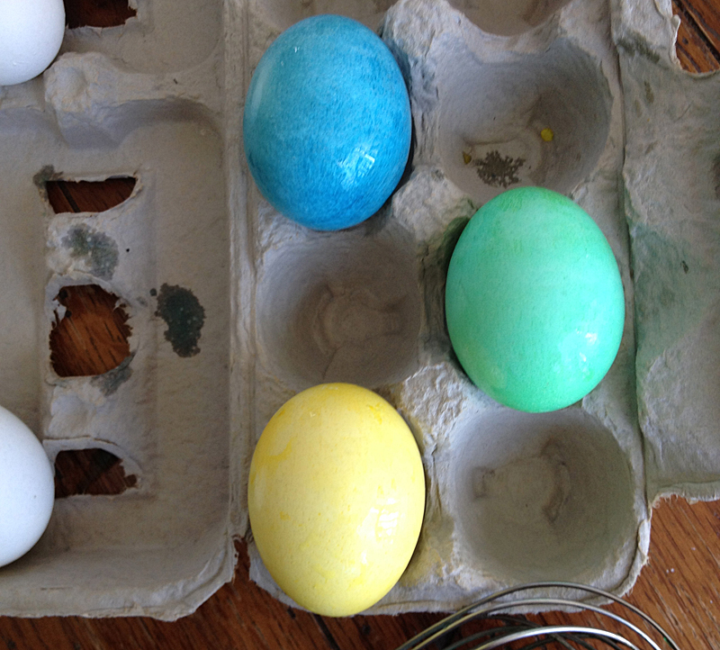 colored eggs step 7