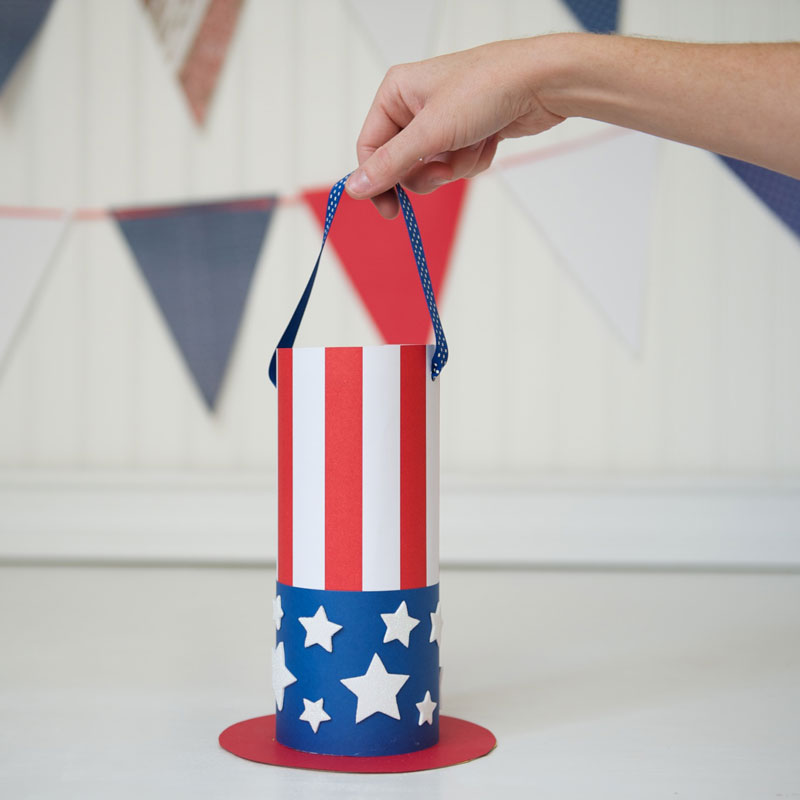 4 Patriotic July 4th Party Crafts for Kids · Kix Cereal