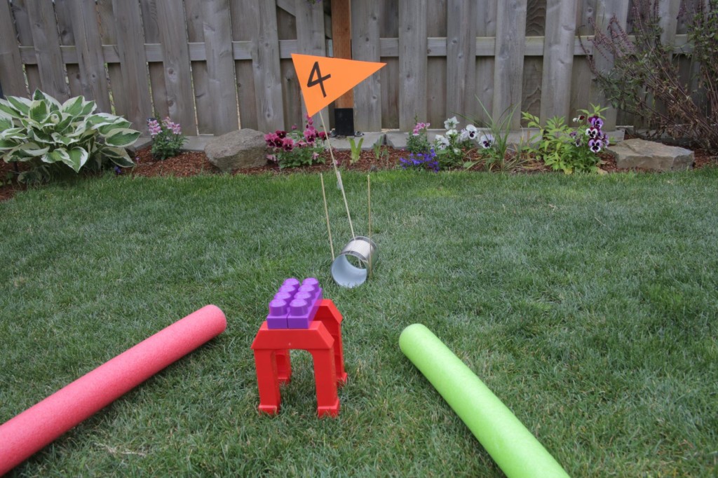 DIY Mini Golf Course - Backyard fun!